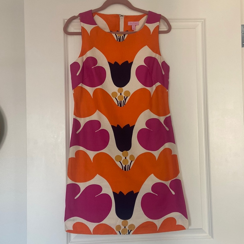 Lilly Pulitzer sleeveless shift with Marimekko vibes, size 6